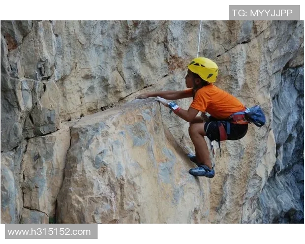 北京攀岩队个人能力排名创历史新高展现攀岩实力与团队精神