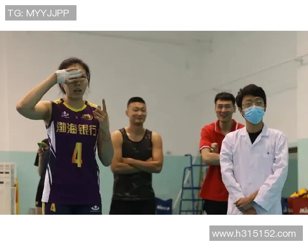 与张静畅谈排球生涯的辉煌与挑战以及对未来的展望 与张静畅谈排球生涯的辉煌与挑战以及对未来的展望